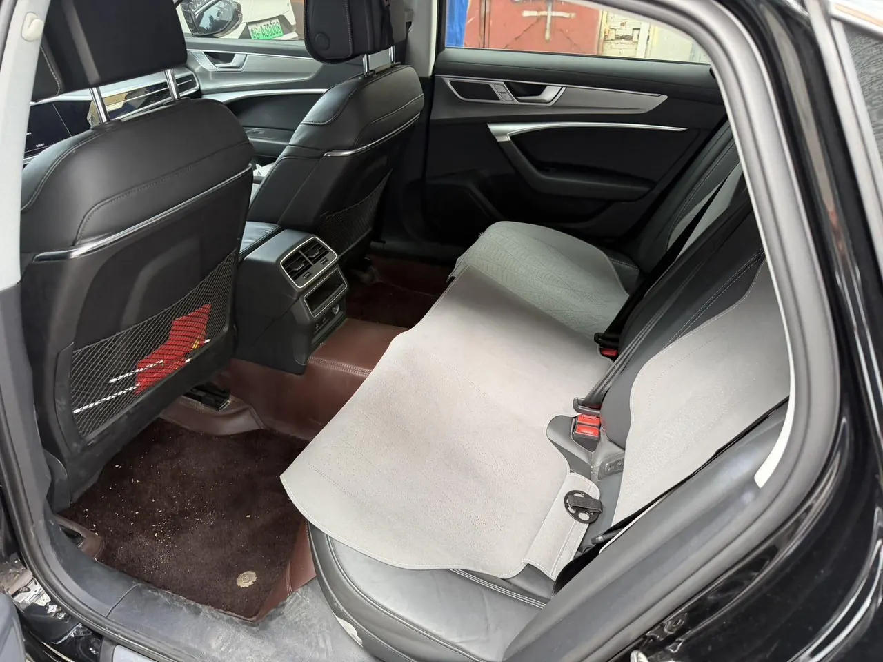 Audi 2022 A6L 2.0TFSI 40TFSI Deluxe Elegant Automatic 7