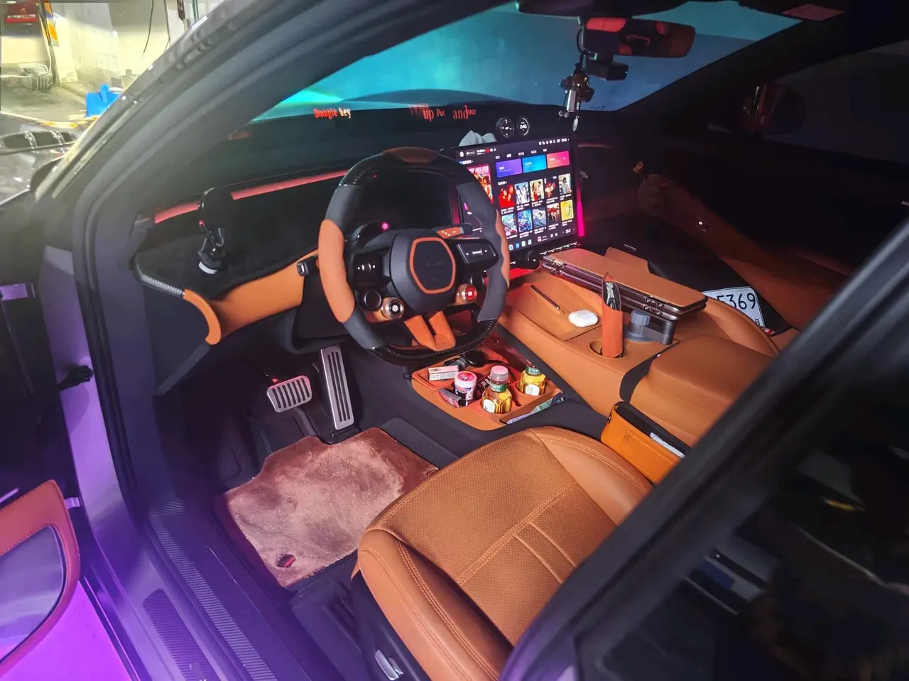 MI 2025 YU7 Long Endurance High Performance Four-wheel Drive Max Edition Automatic Gear 4
