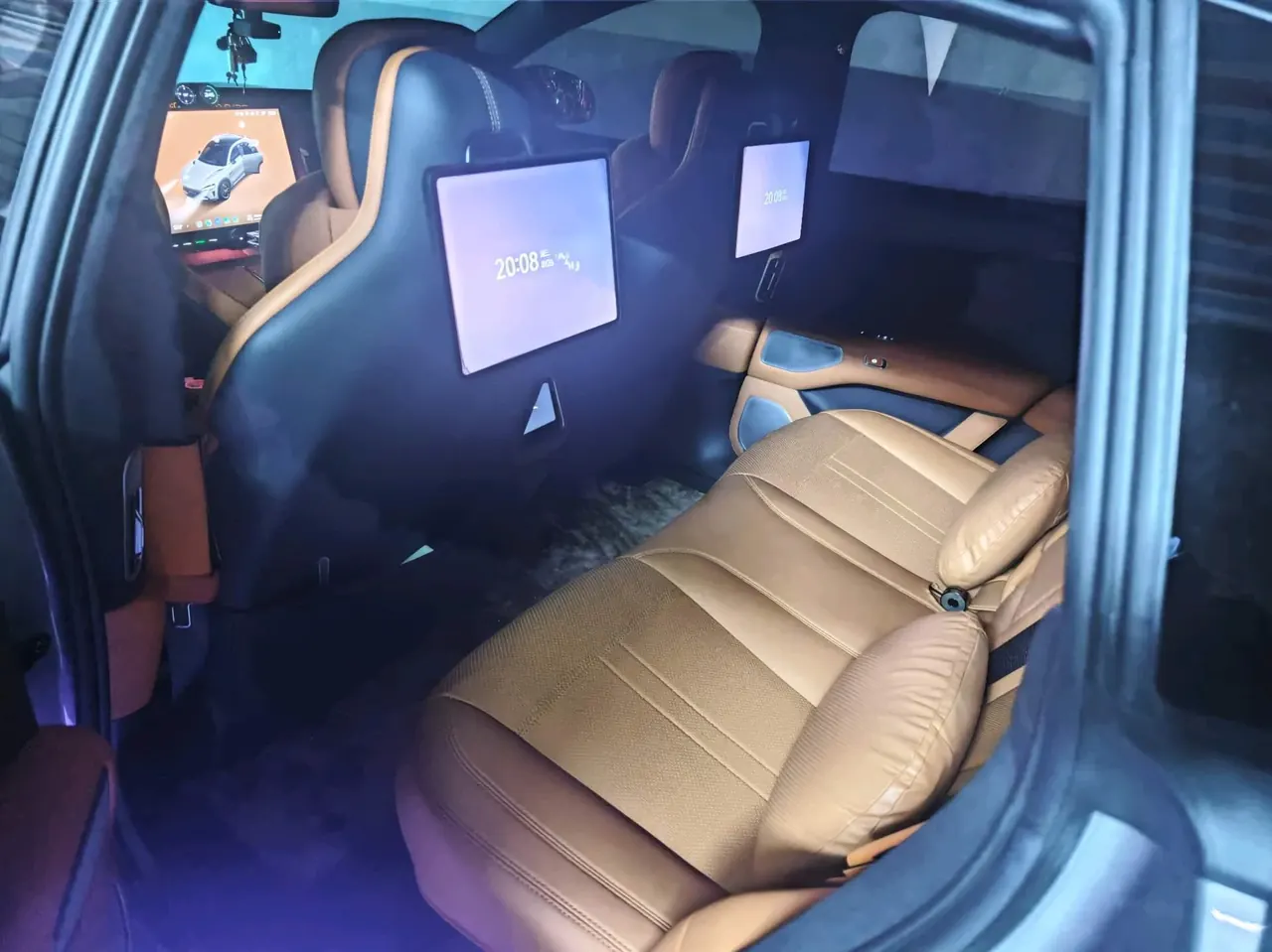 MI 2025 YU7 Long Endurance High Performance Four-wheel Drive Max Edition Automatic Gear 5
