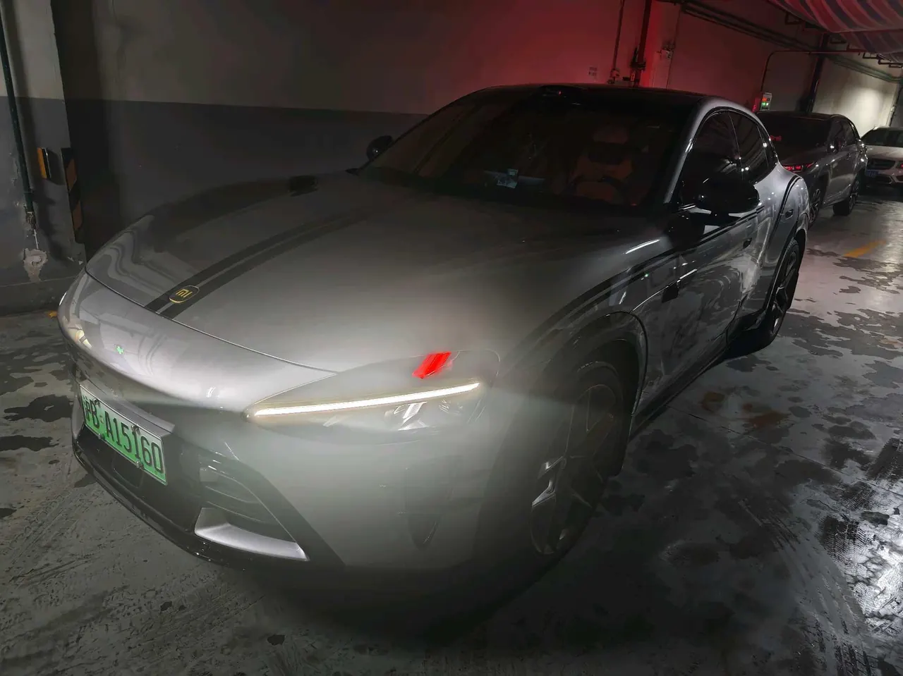 MI 2025 YU7 Long Endurance High Performance Four-wheel Drive Max Edition Automatic Gear 6