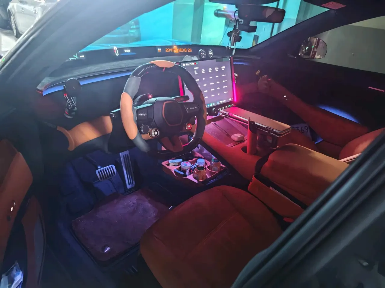 MI 2025 YU7 Long Endurance High Performance Four-wheel Drive Max Edition Automatic Gear 8