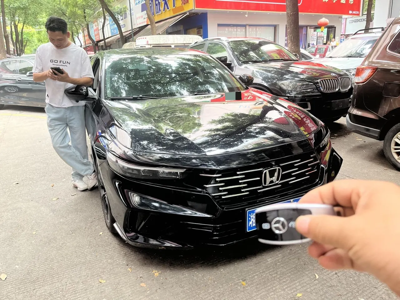 Honda 2025 11th Generation Accord 1.5T Stepless 260TURBO Sports Series Comfort Edition Automatic Gear 3