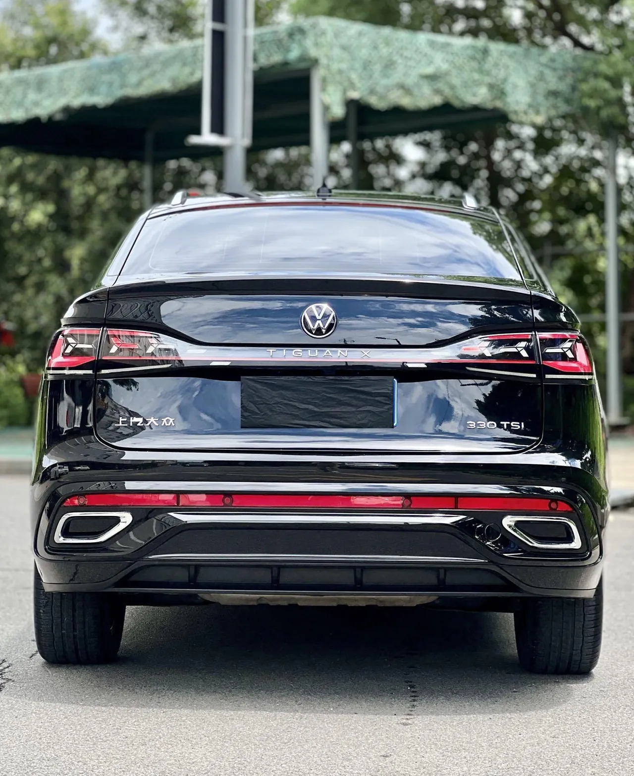 Volkswagen 2022 Tiguan X 2.0TSI 330TSI Two-Drive Ultimate Automatic Gear 5