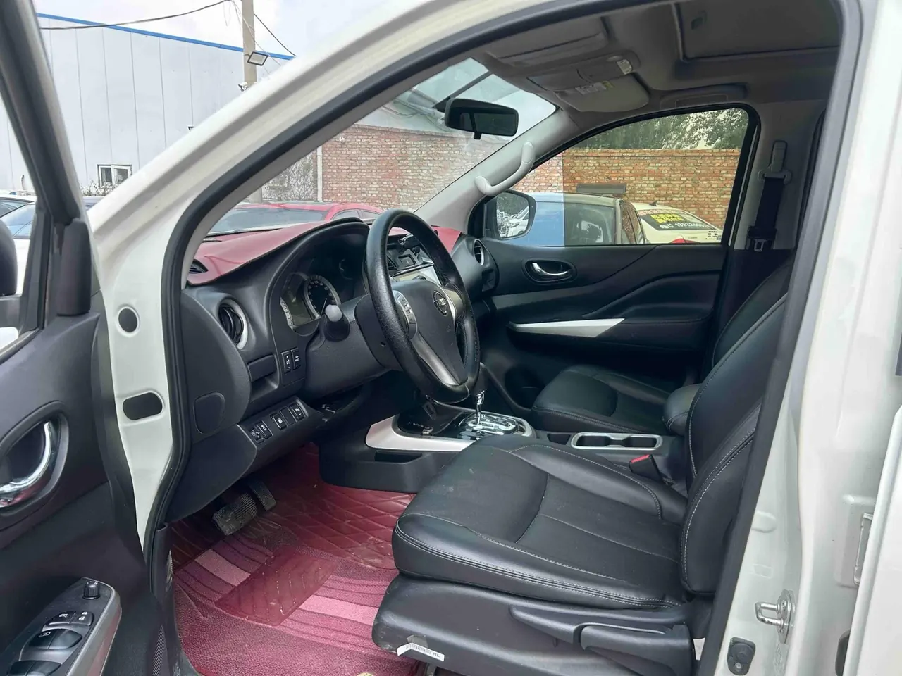 Nissan 2020 Tuda 2.5 Four-wheel Drive Deluxe Edition Automatic Transmission 7