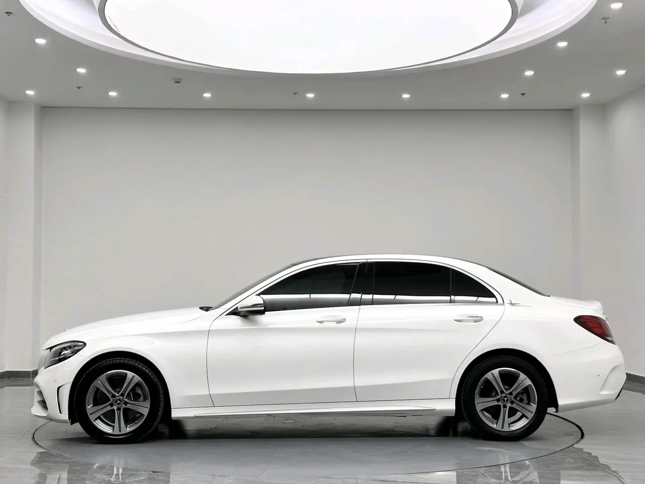 Mercedes Benz Class C 2020 C 260 L 48V 1.5T Sports Edition Automatic Gear 3