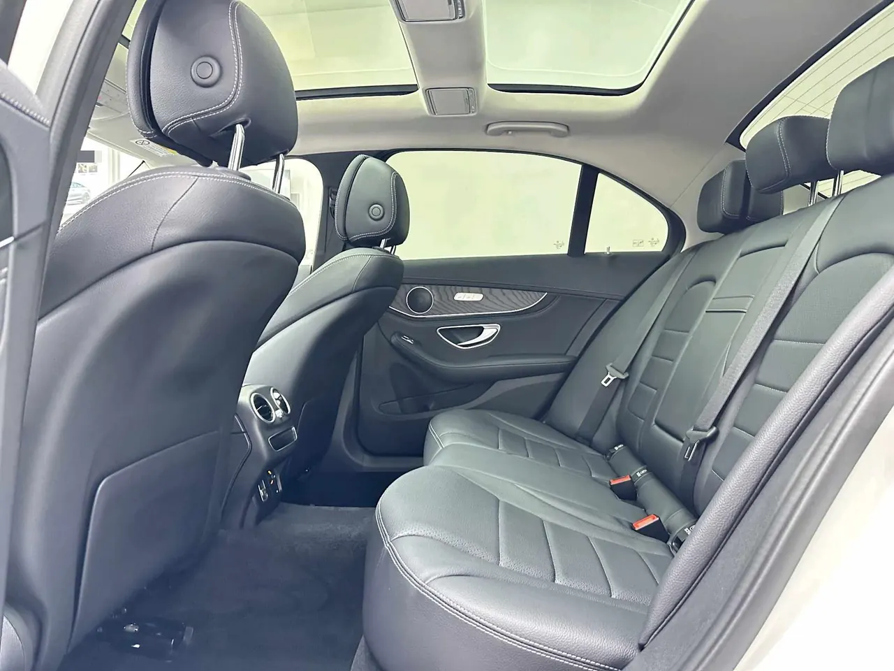 Mercedes Benz Class C 2020 C 260 L 48V 1.5T Sports Edition Automatic Gear 7