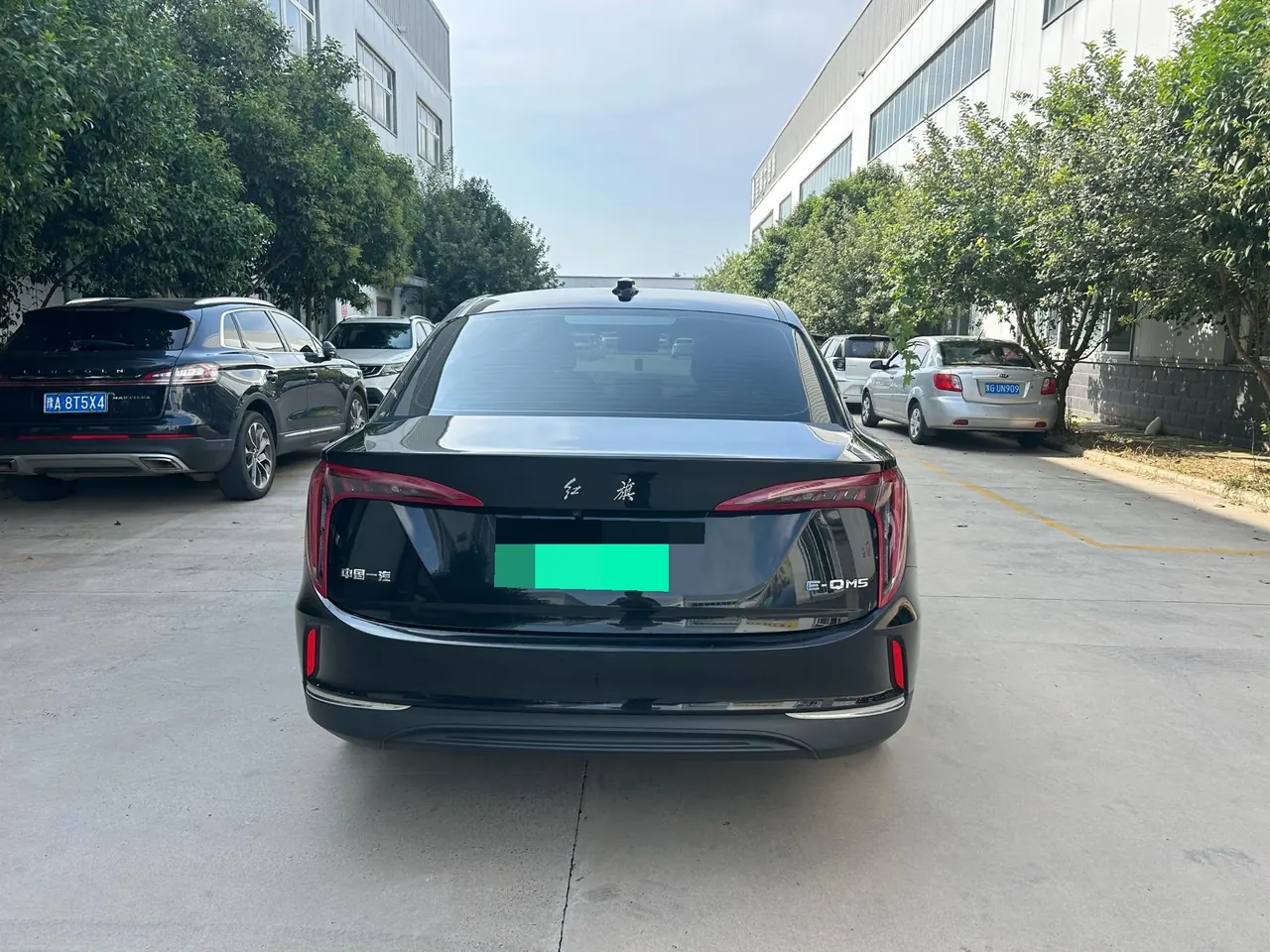 HongQi 2023 E-QM5 E-QM5 PLUS automatic gear 3