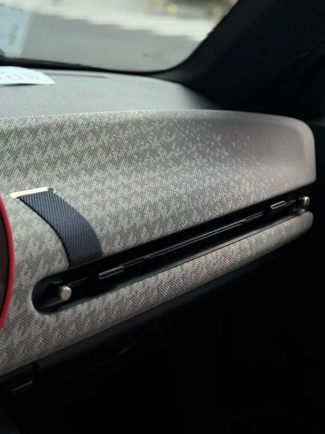 MINI 2026 Mini Cooper SE 463km COOPER SE Artist Spring Day in the Sea Light New Automatic Gear 5