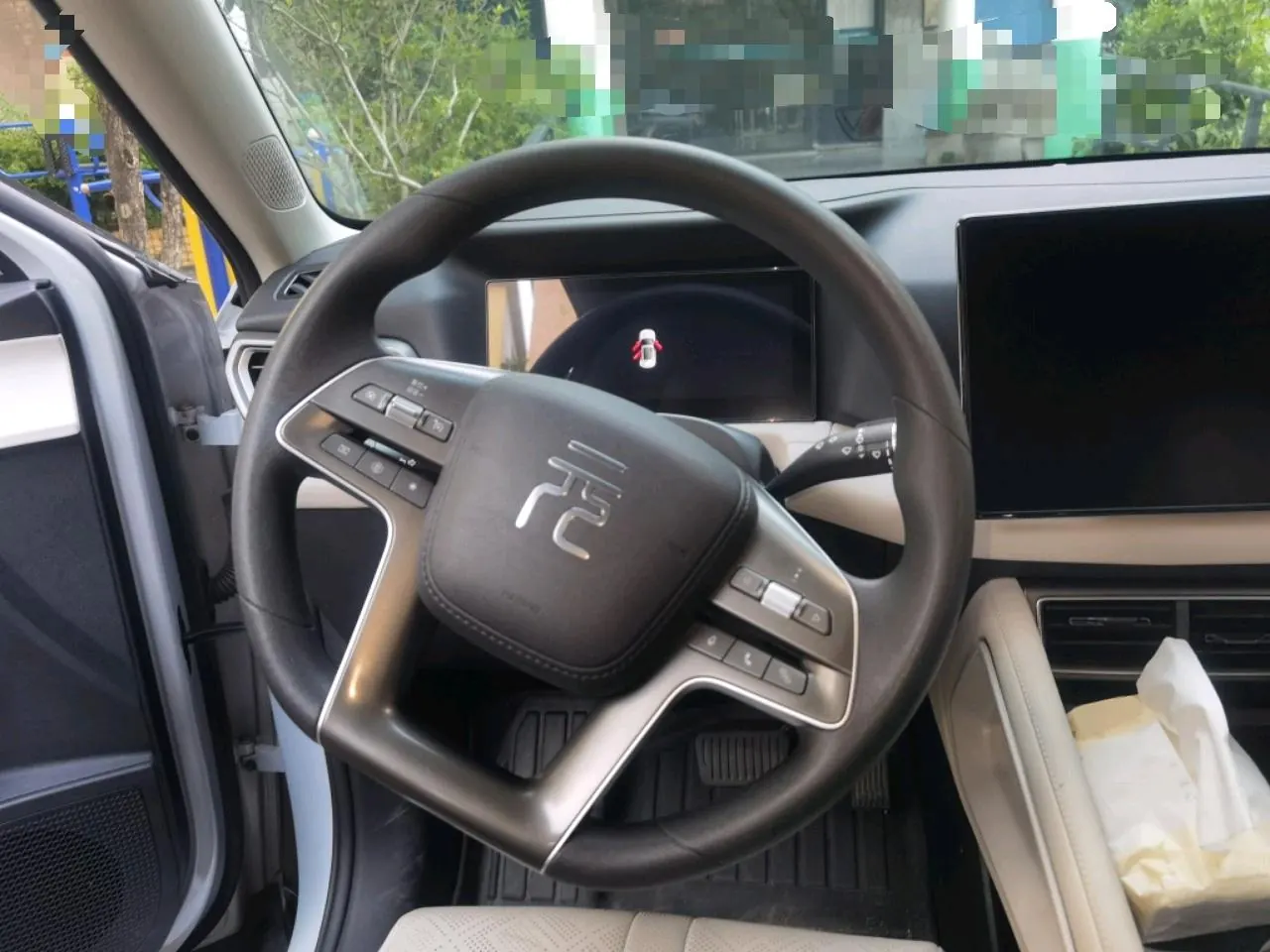 BYD 2024 Yuan UP 401KM Leading Automatic Gear 8