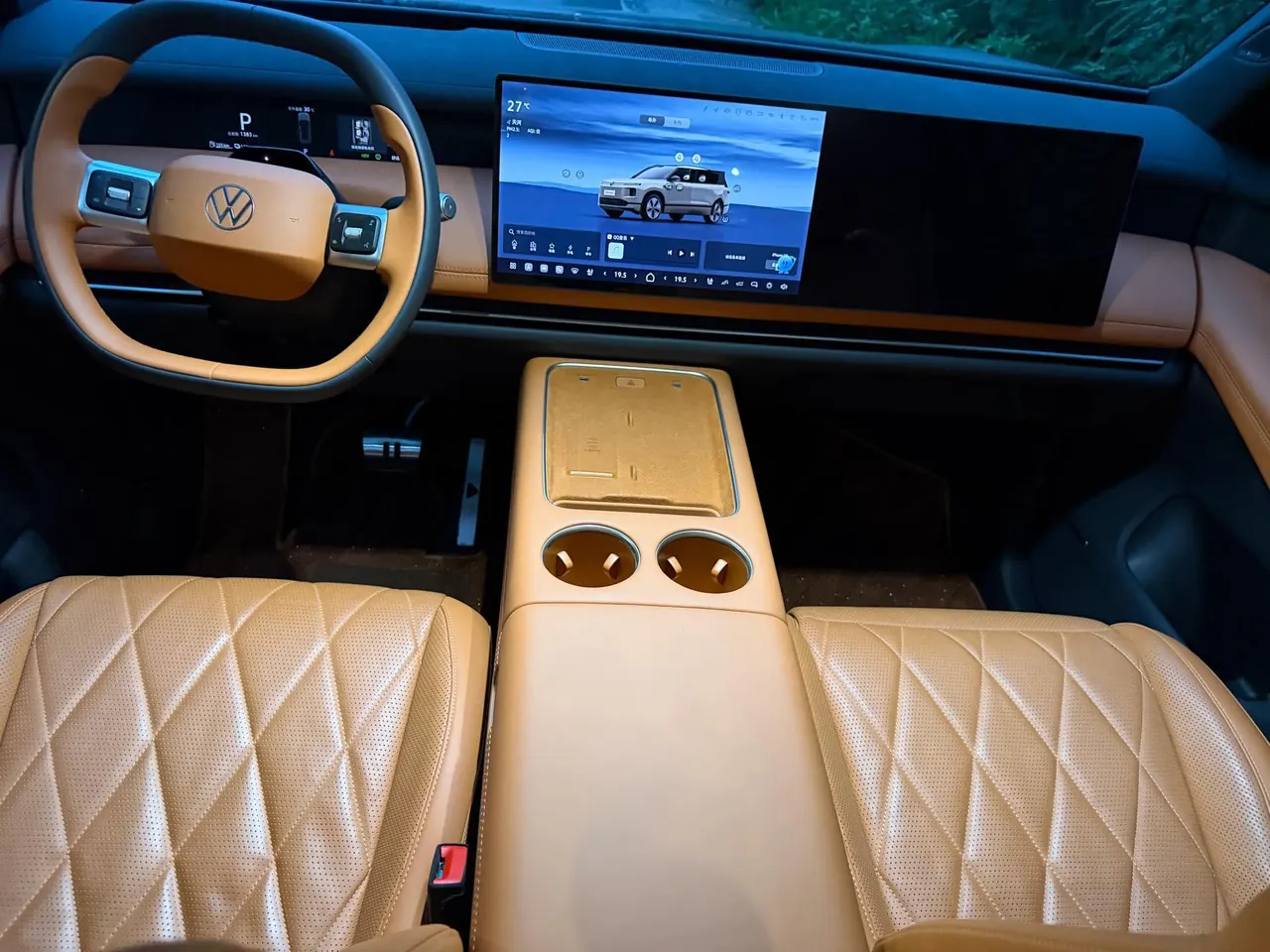 Open image lightbox: Volkswagen 2026 ID.ERA 9X Pro 4-wheel drive automatic gear