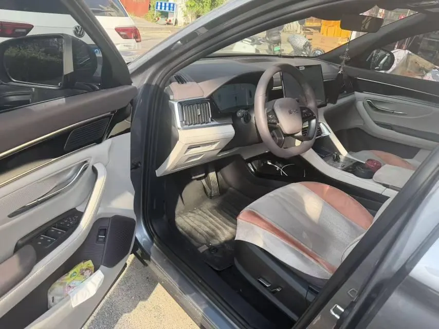 BYD Song PLUS New Energy 2025 Song PLUS DM-i 1.5 Stepless 112KM Honorable Automatic Gear 2