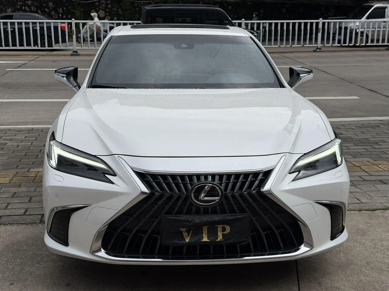 Lexus ES (Imported) 2025 ES200 2.0 Stepless Edition Automatic Gear 3
