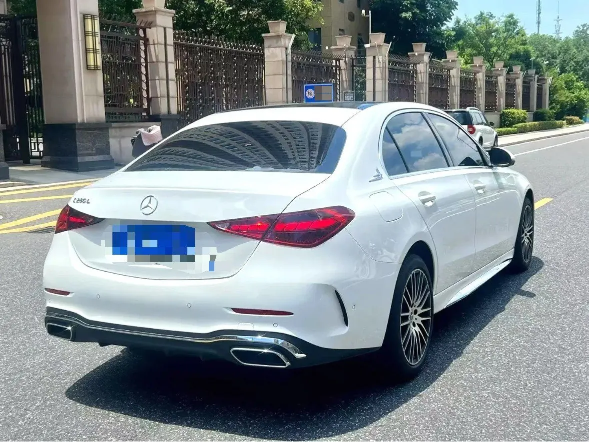 Mercedes Benz Class C 2025 C 260 L 48V 1.5T Sports Edition Automatic Gear 4