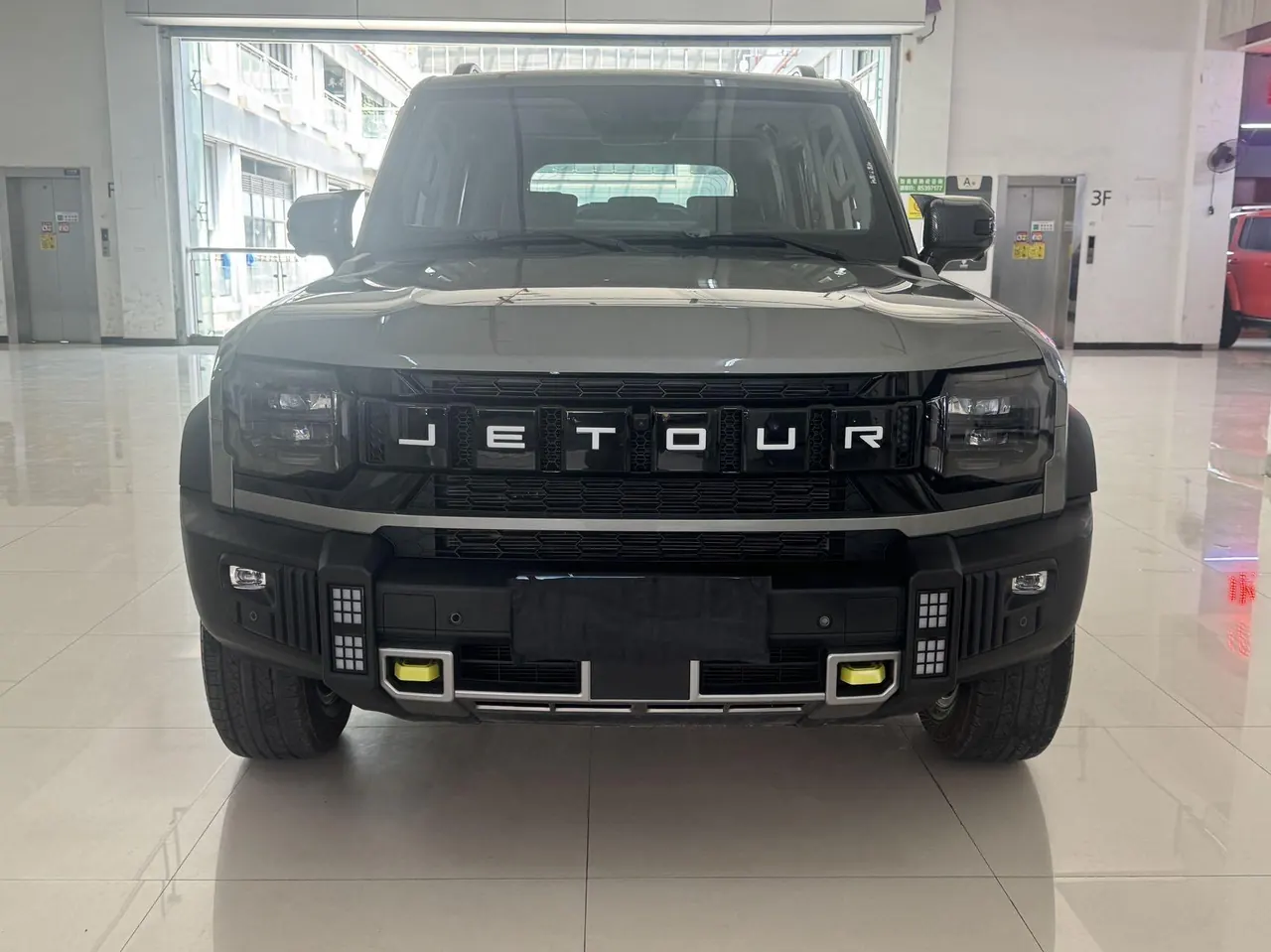 Jetour 2023 Travelers 1.5T Two-Drive Discovery PRO Automatic Gear 2