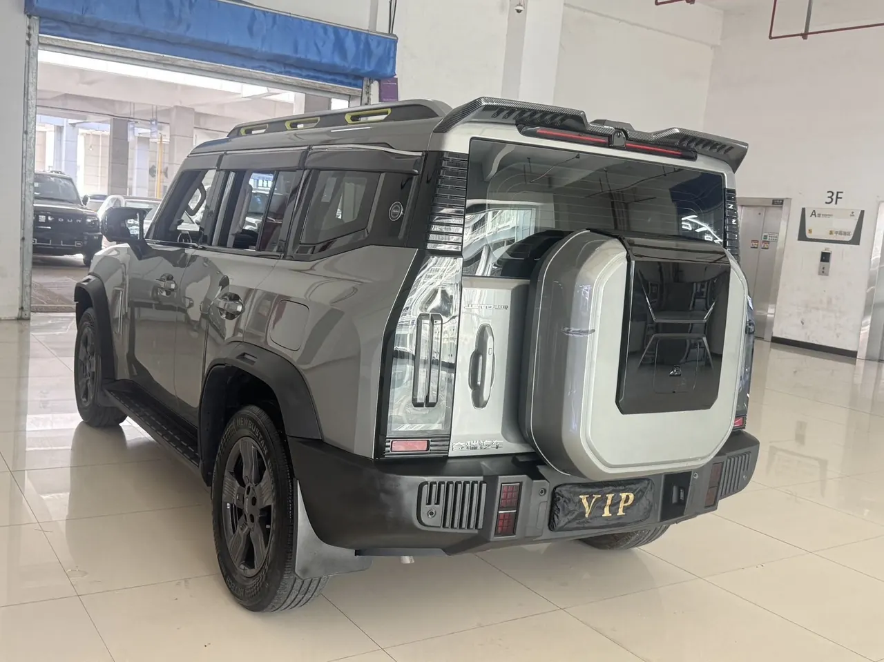 Jetour 2023 Travelers 1.5T Two-Drive Discovery PRO Automatic Gear 6