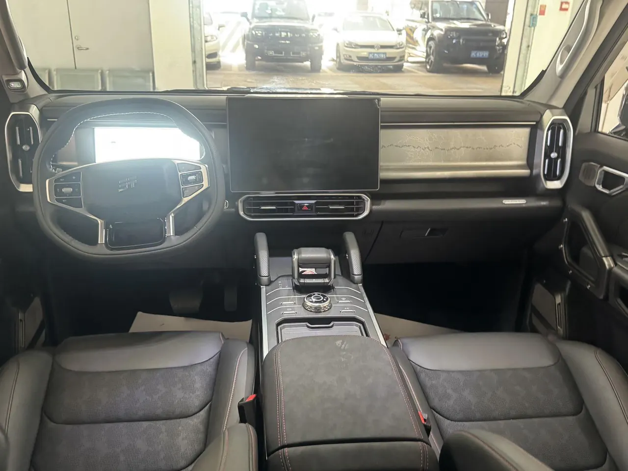 Jetour 2023 Travelers 1.5T Two-Drive Discovery PRO Automatic Gear 8