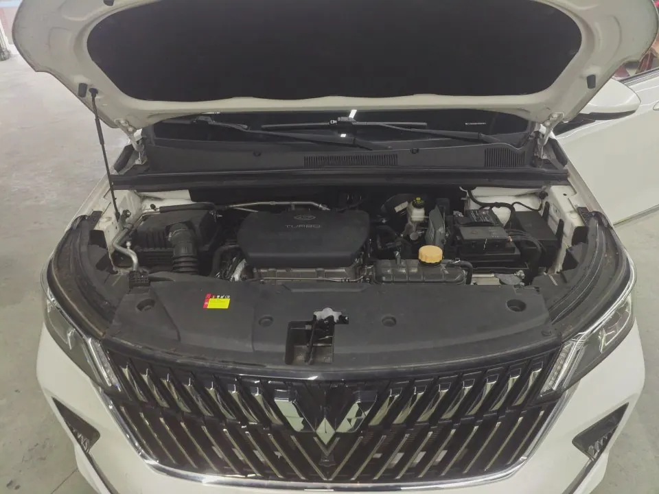 WuLing 2022 Jiachen 1.5T Stepless Smart Luxury Automatic Gear 8