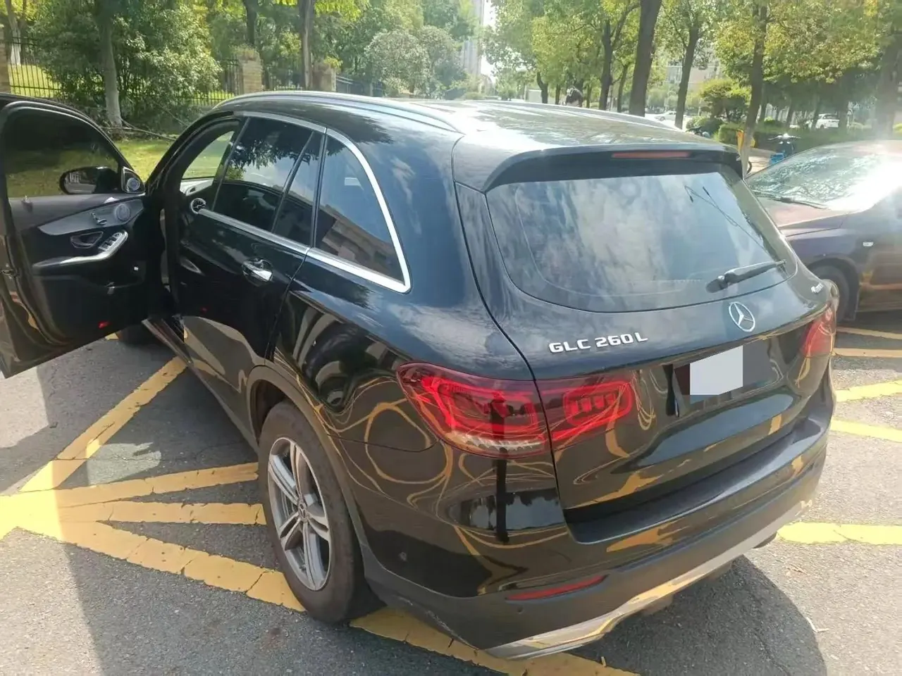 Mercedes Benz 2021 GLC 260 L 4MATIC 2.0T Dynamic Automatic 3