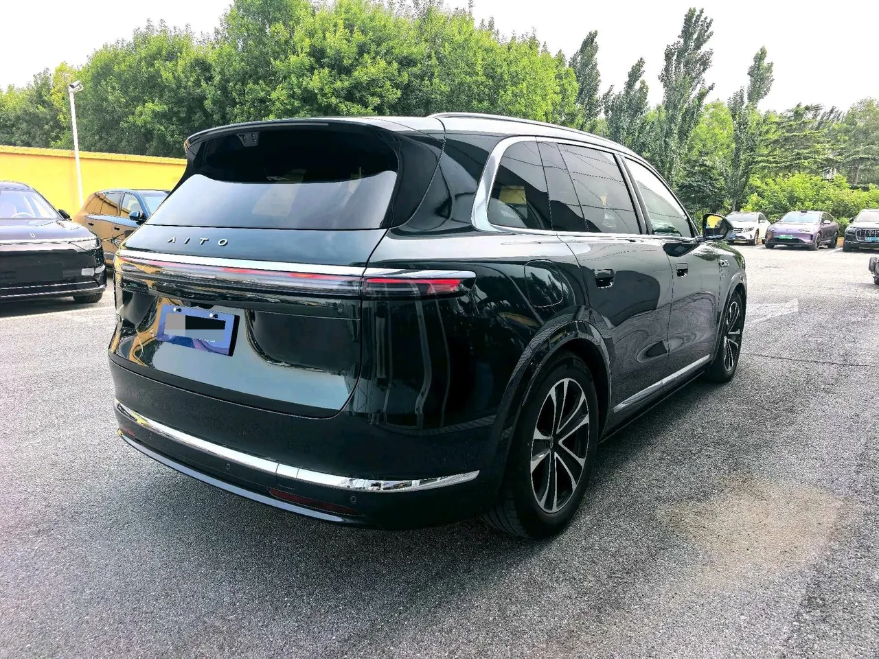 AITO 2026 AITO M7 extended range Ultra 4-wheel drive version 5 (192-line laser Radar) automatic gear 8