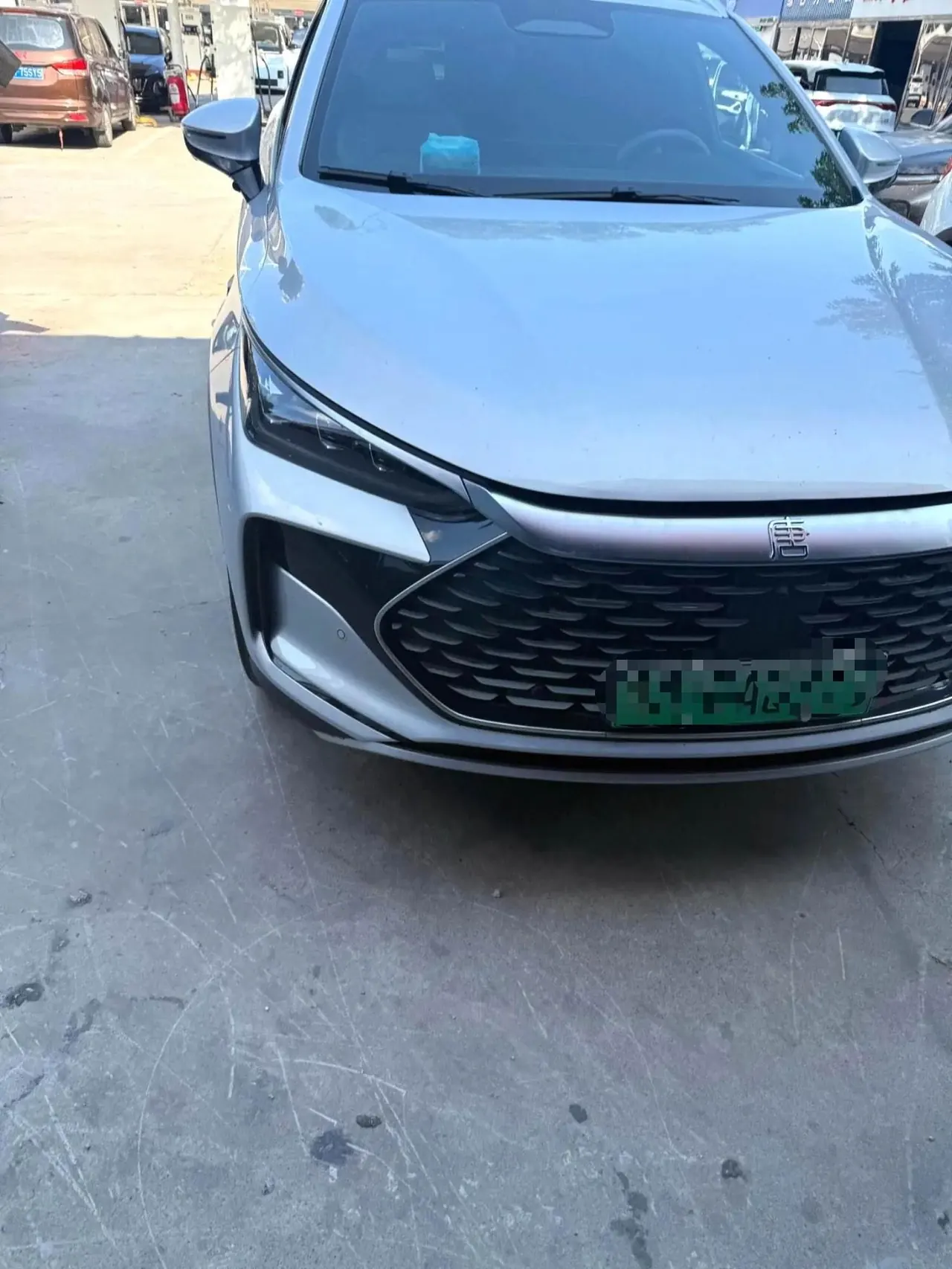 BYD Tang New Energy 2025 Tang DM-i 1.5T Stepless Smart Driving Edition 175KM Honorable Automatic Gear 2