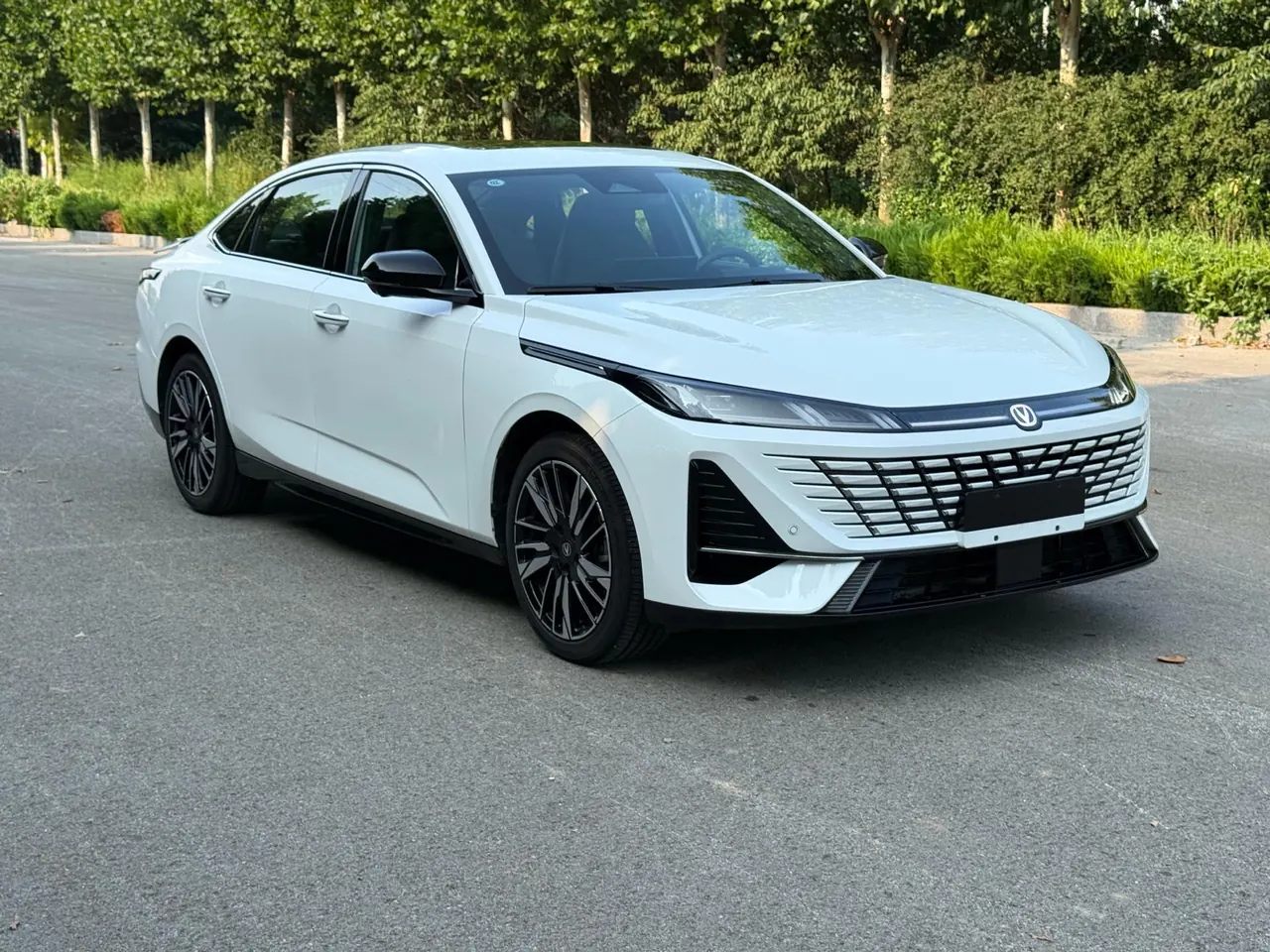 ChangAn 2026 Eado 1.5T 500Bar Smart Luxury Automatic 9