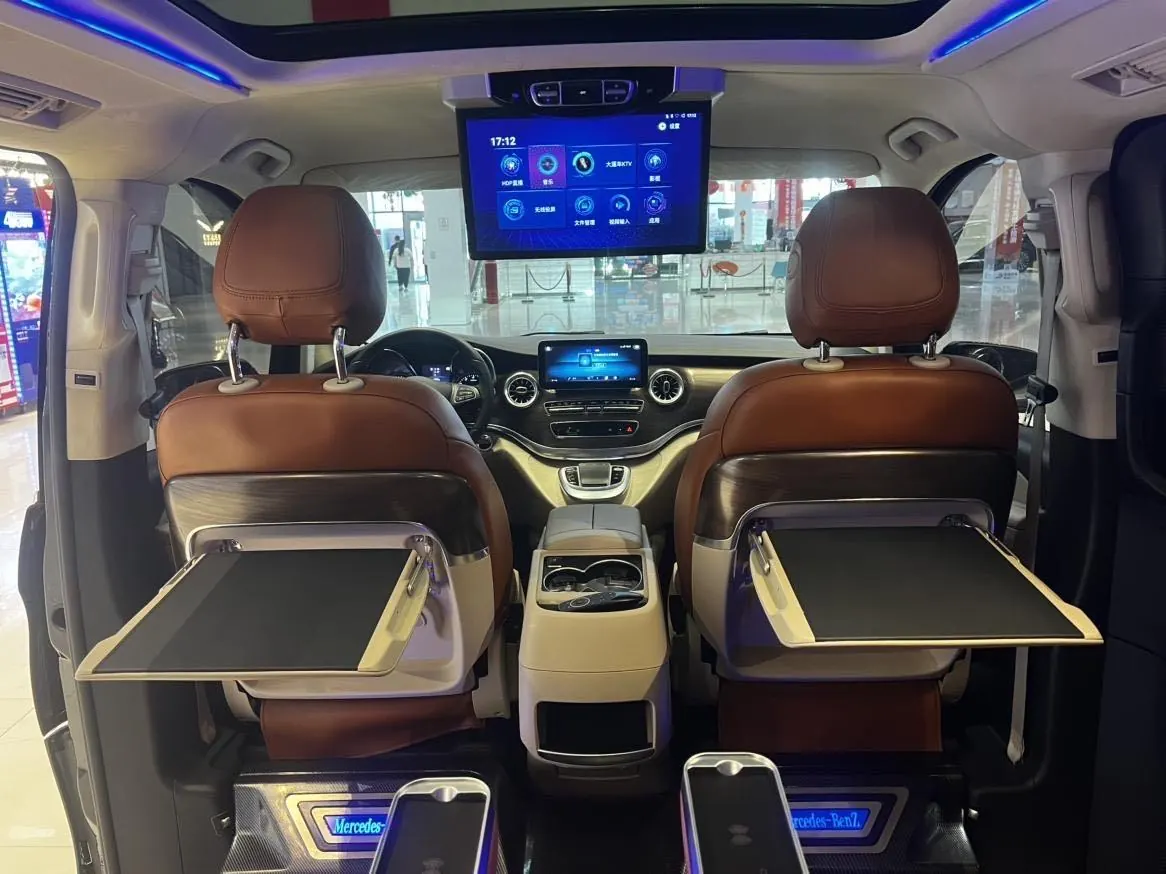 Mercedes Benz V 2020V 260 L 2.0T Deluxe Edition Automatic Gear 4