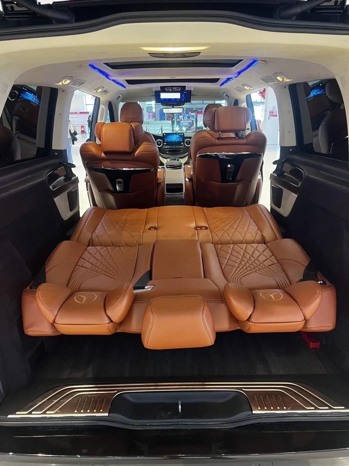 Mercedes Benz V 2020V 260 L 2.0T Deluxe Edition Automatic Gear 5