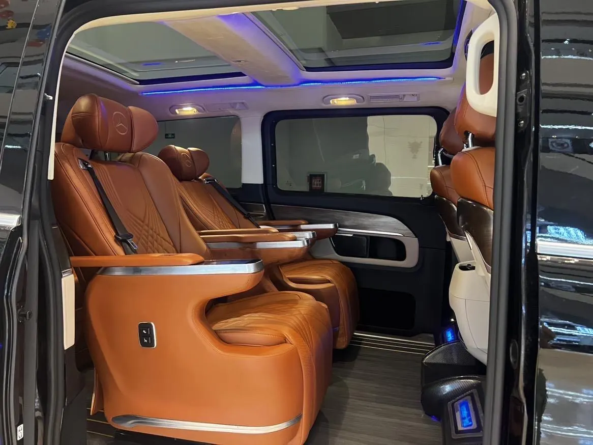 Mercedes Benz V 2020V 260 L 2.0T Deluxe Edition Automatic Gear 6