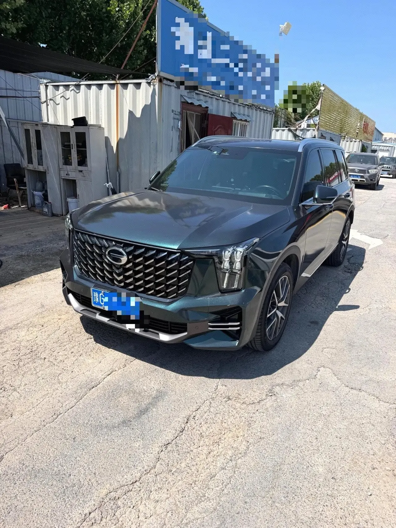Open image lightbox: Chuanqi 2022 GS8 2.0TGDI Two-Drive Deluxe Zhilian Edition Seven-seat Automatic Gear