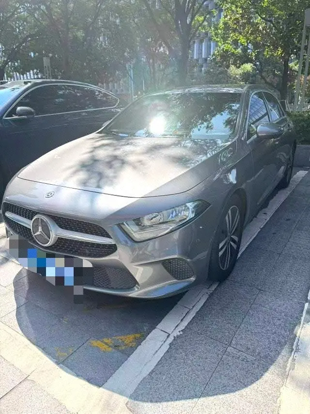 Mercedes Benz Class A (Imported) 2020 A 180 1.3T Automatic - View 1