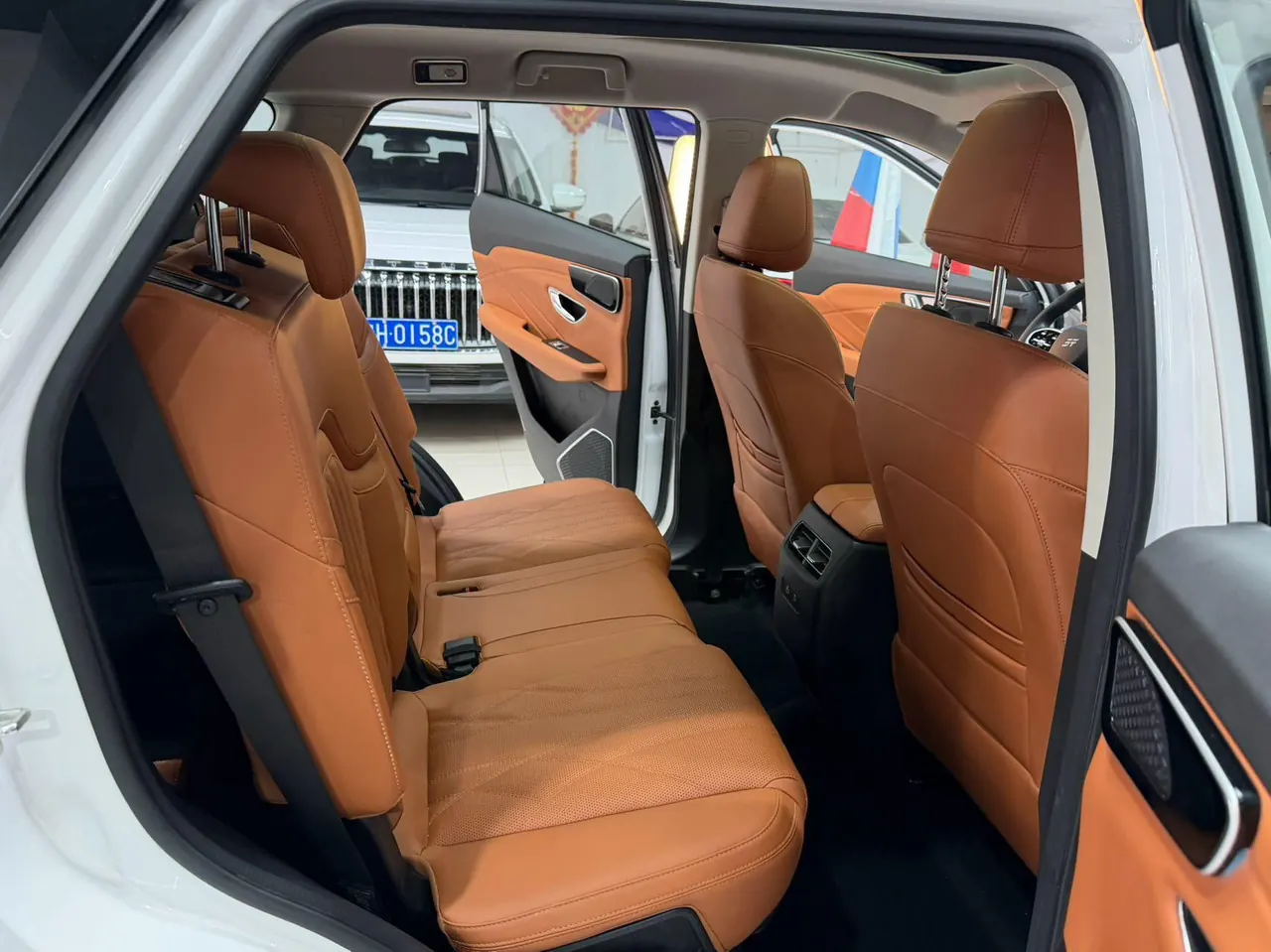 Jetour 2025 ShanHai L7 1.5T 120km Happy Edition 7-seat Automatic Gear 17