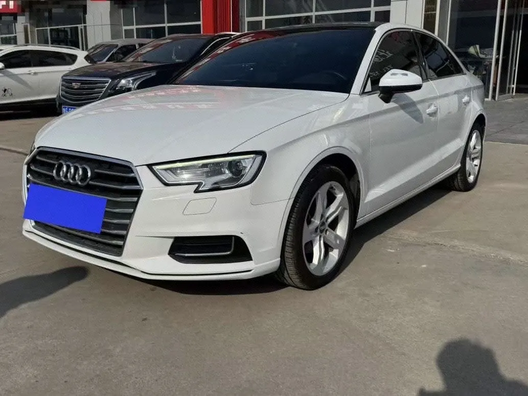 Open image lightbox: Audi 2020 A3 Limousine 1.4TFSI 35TFSI aggressive (modified) automatic gear