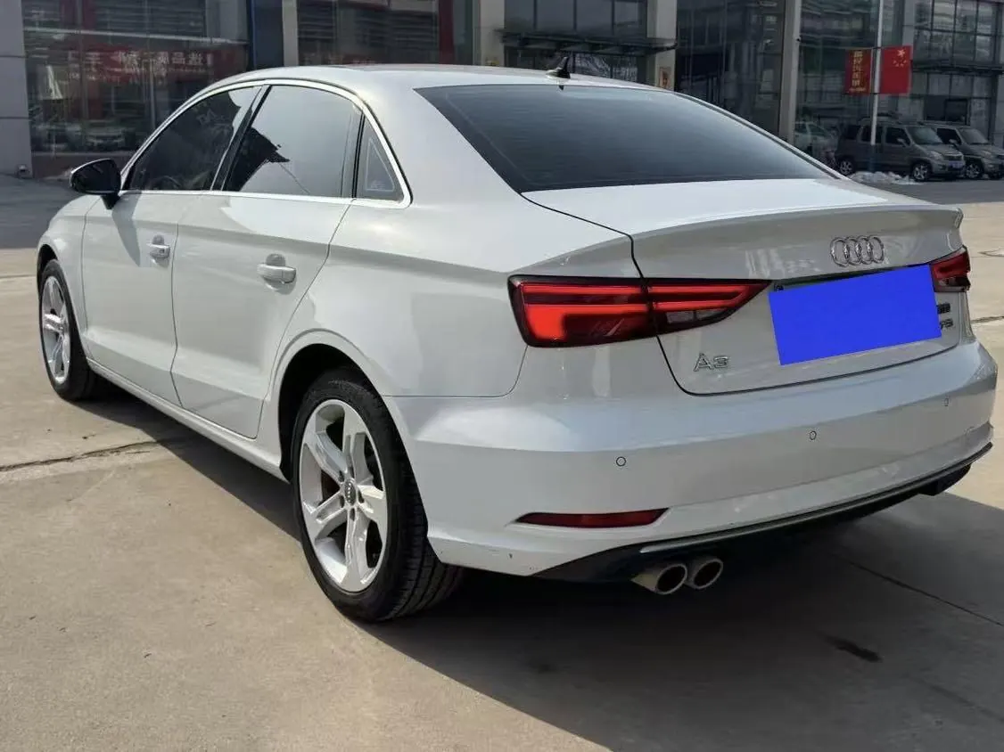 Audi 2020 A3 Limousine 1.4TFSI 35TFSI aggressive (modified) automatic gear 5