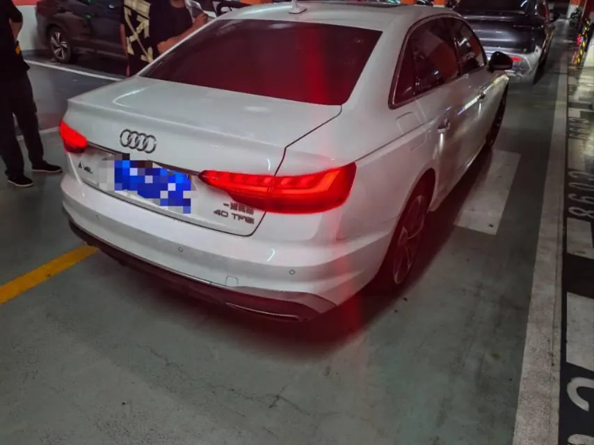 Audi 2020 A4L 2.0TFSI 40TFSI Fashion Dynamic Automatic 10
