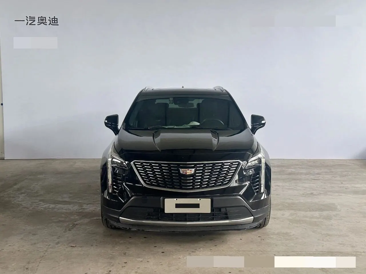 Cadillac 2022 XT4 48V 2.0T 28T Two-Drive Luxury Automatic Gear 3