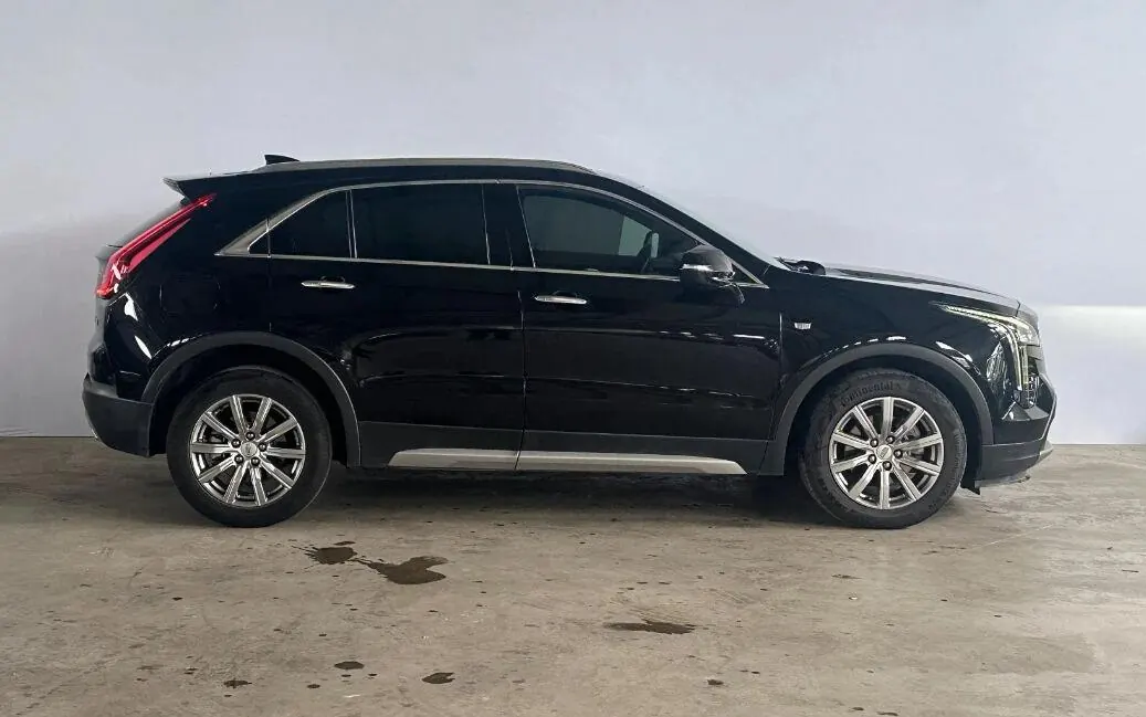 Cadillac 2022 XT4 48V 2.0T 28T Two-Drive Luxury Automatic Gear 7