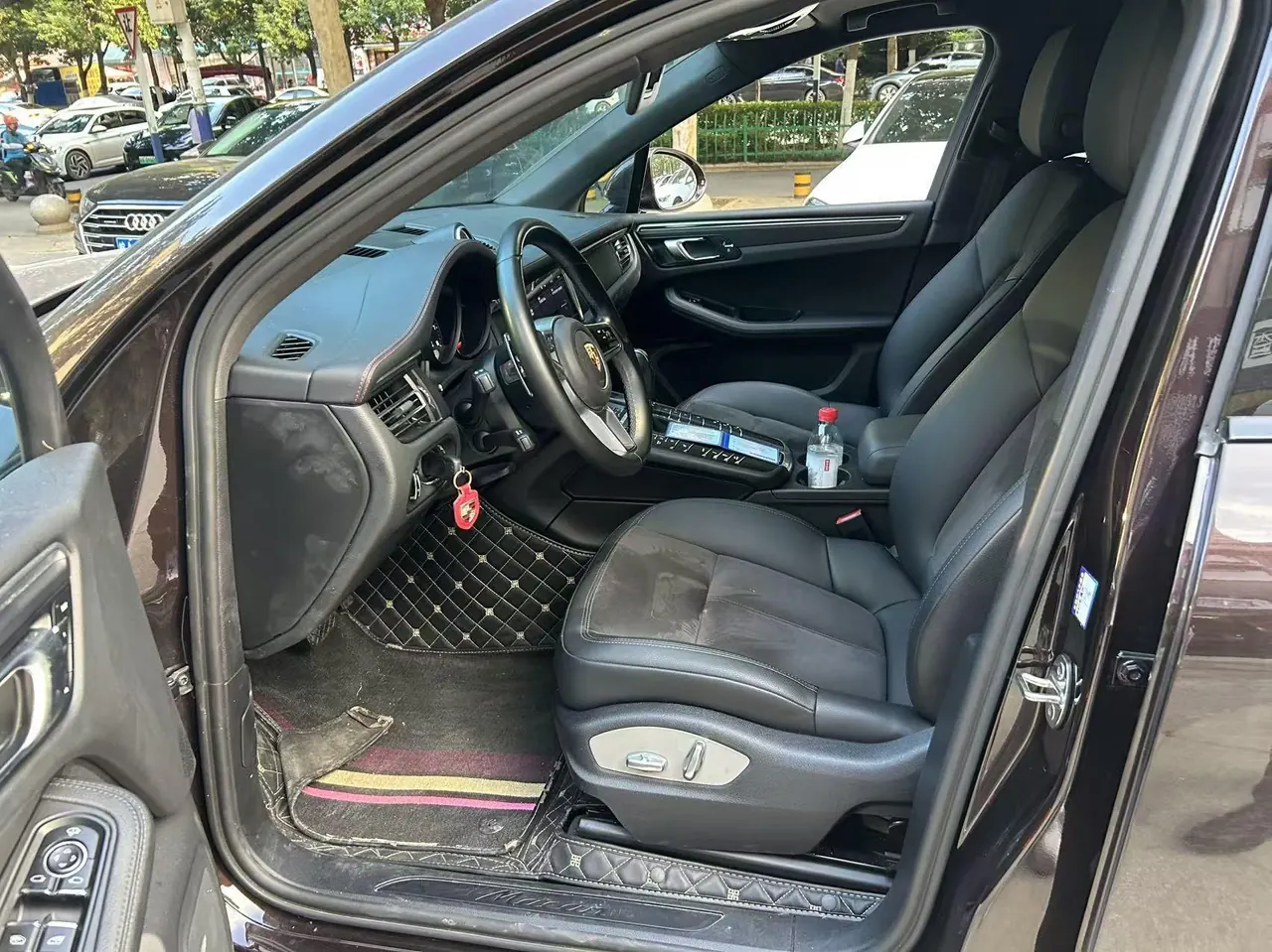 Porsche Macan (Imported) 2020 Macan 2.0T Automatic Gear 5