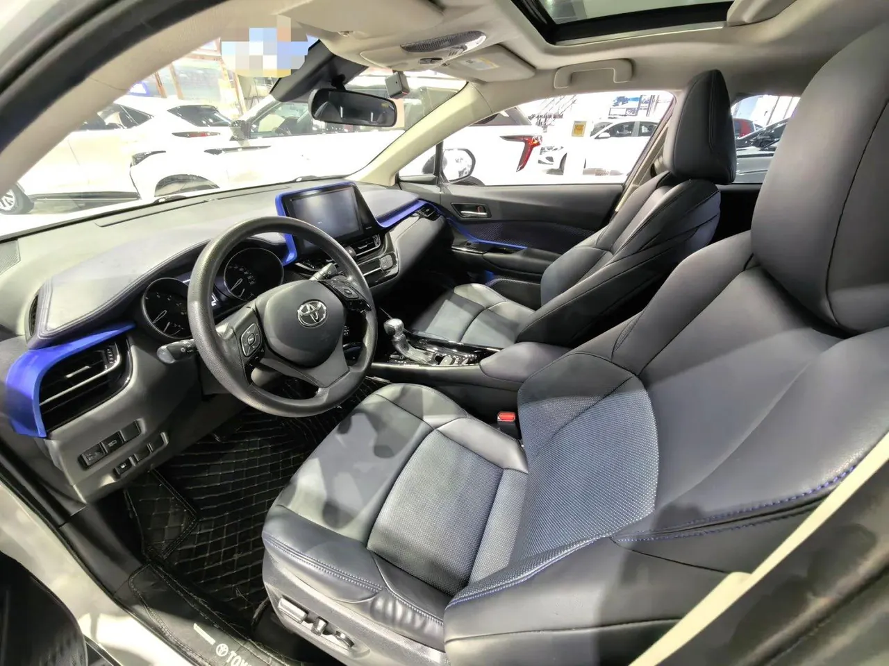 Toyota 2020 C- HR 2.0 stepless leading version of automatic gear 7