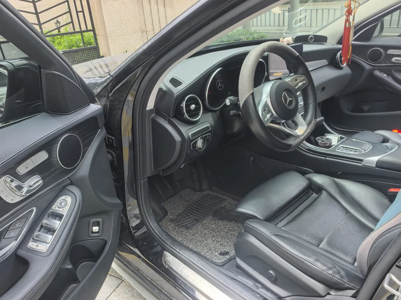Mercedes Benz Class C 2020 C 260 L 48V 1.5T (modified) automatic gear 3