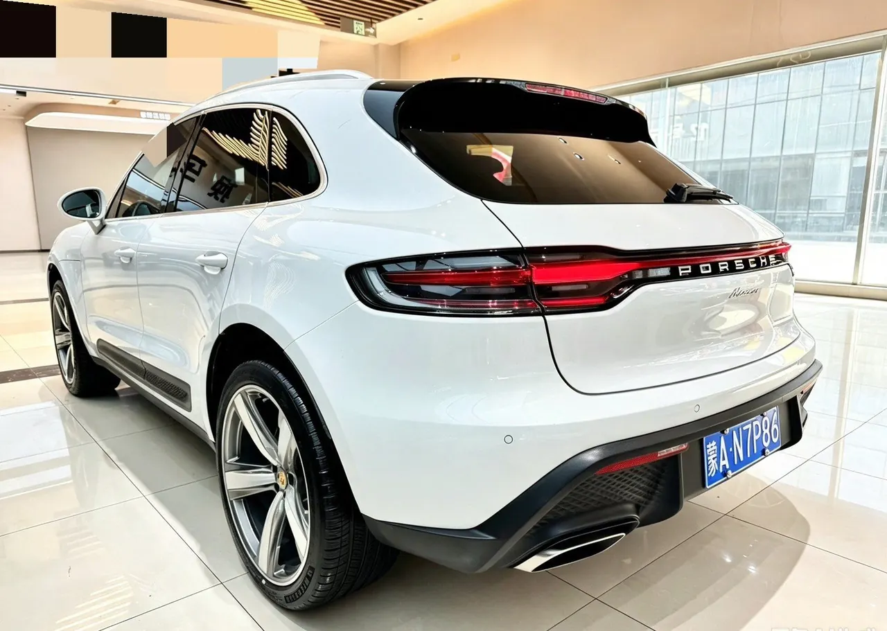 Porsche Macan (Imported) 2022 Macan 2.0T Automatic Gear 3