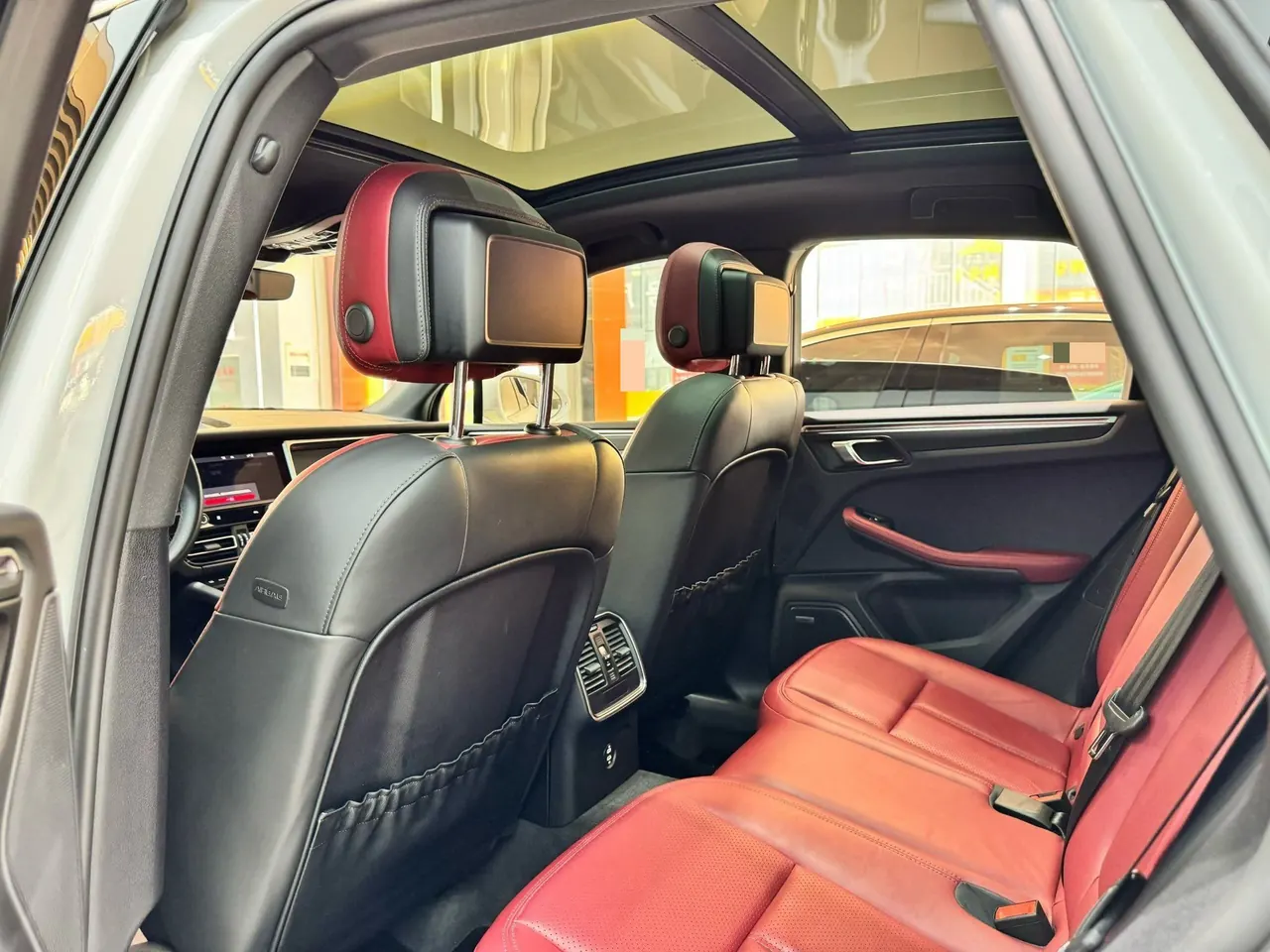 Porsche Macan (Imported) 2022 Macan 2.0T Automatic Gear 6