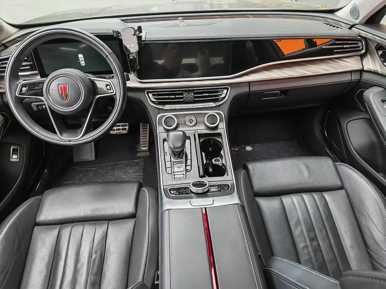 HongQi 2022 H9 48V 2.0T Zhilian Flag Yue Edition Automatic Gear 4