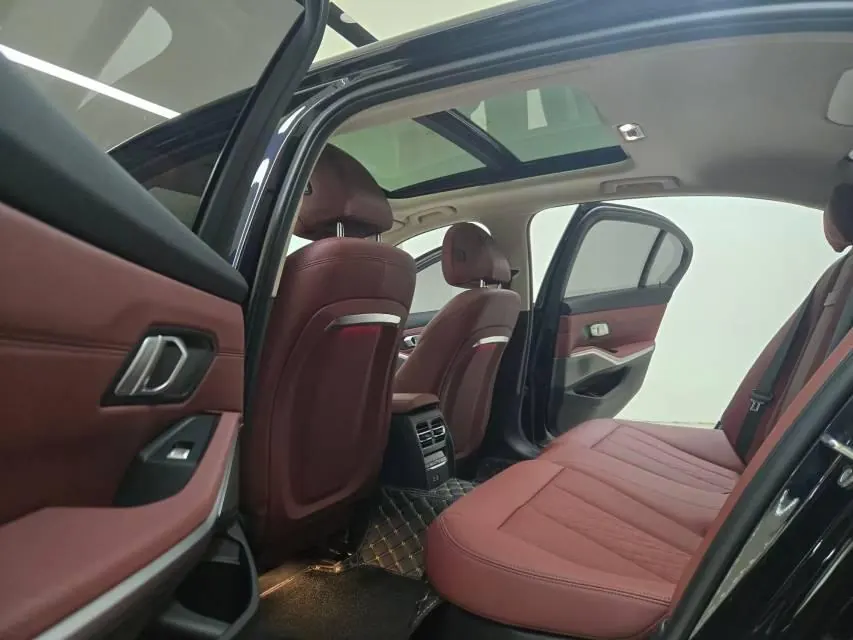 BMW 2022 i3 eDrive 35L automatic gear 7