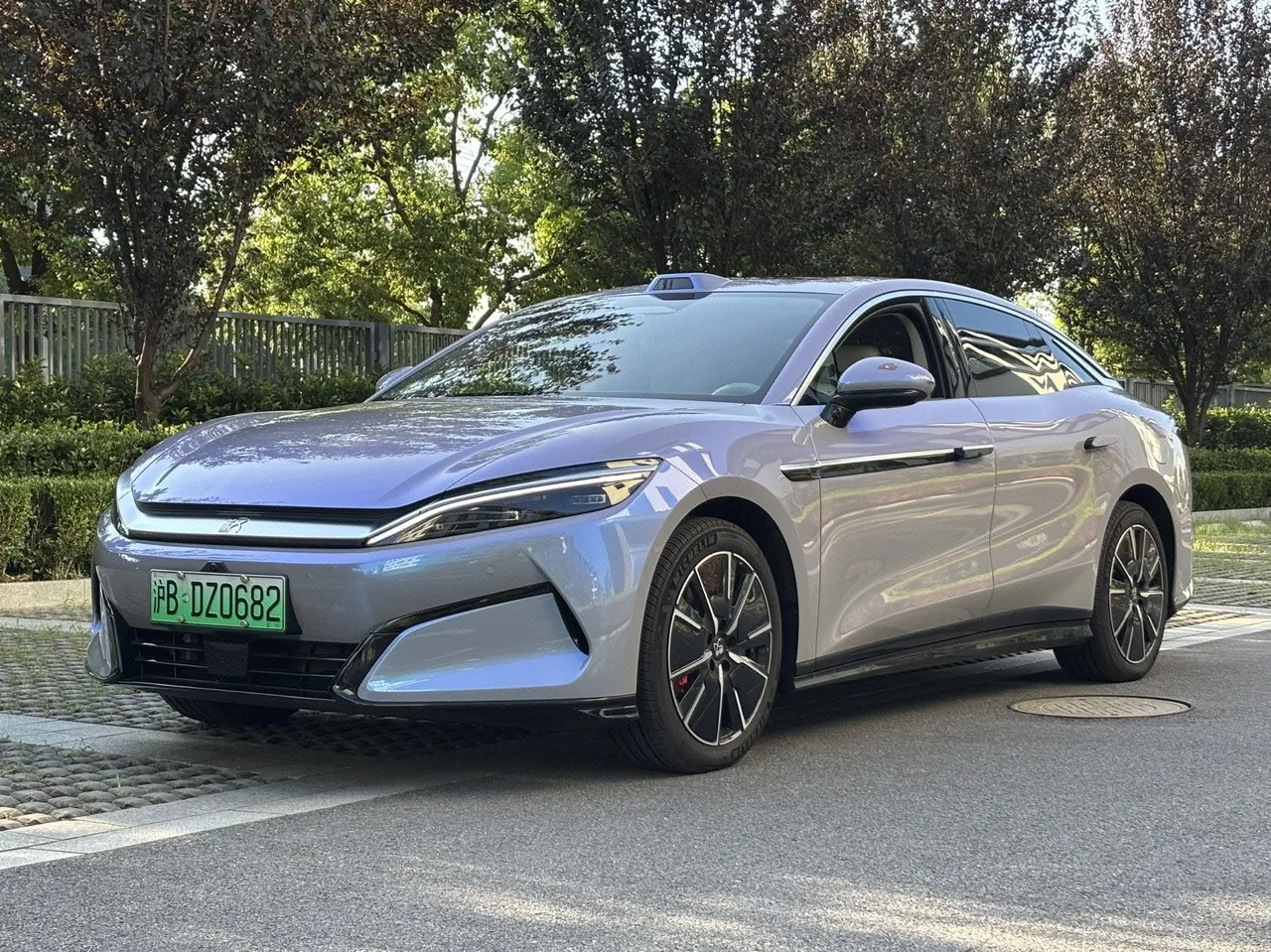 Open image lightbox: BYD 2025 Han L EV 701KM Laser Radar Flagship Automatic Gear