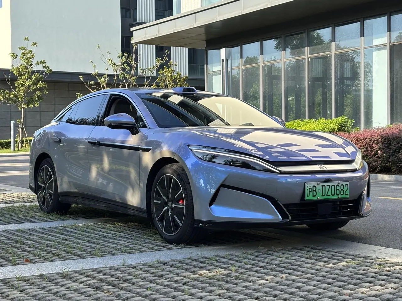 BYD 2025 Han L EV 701KM Laser Radar Flagship Automatic Gear 3