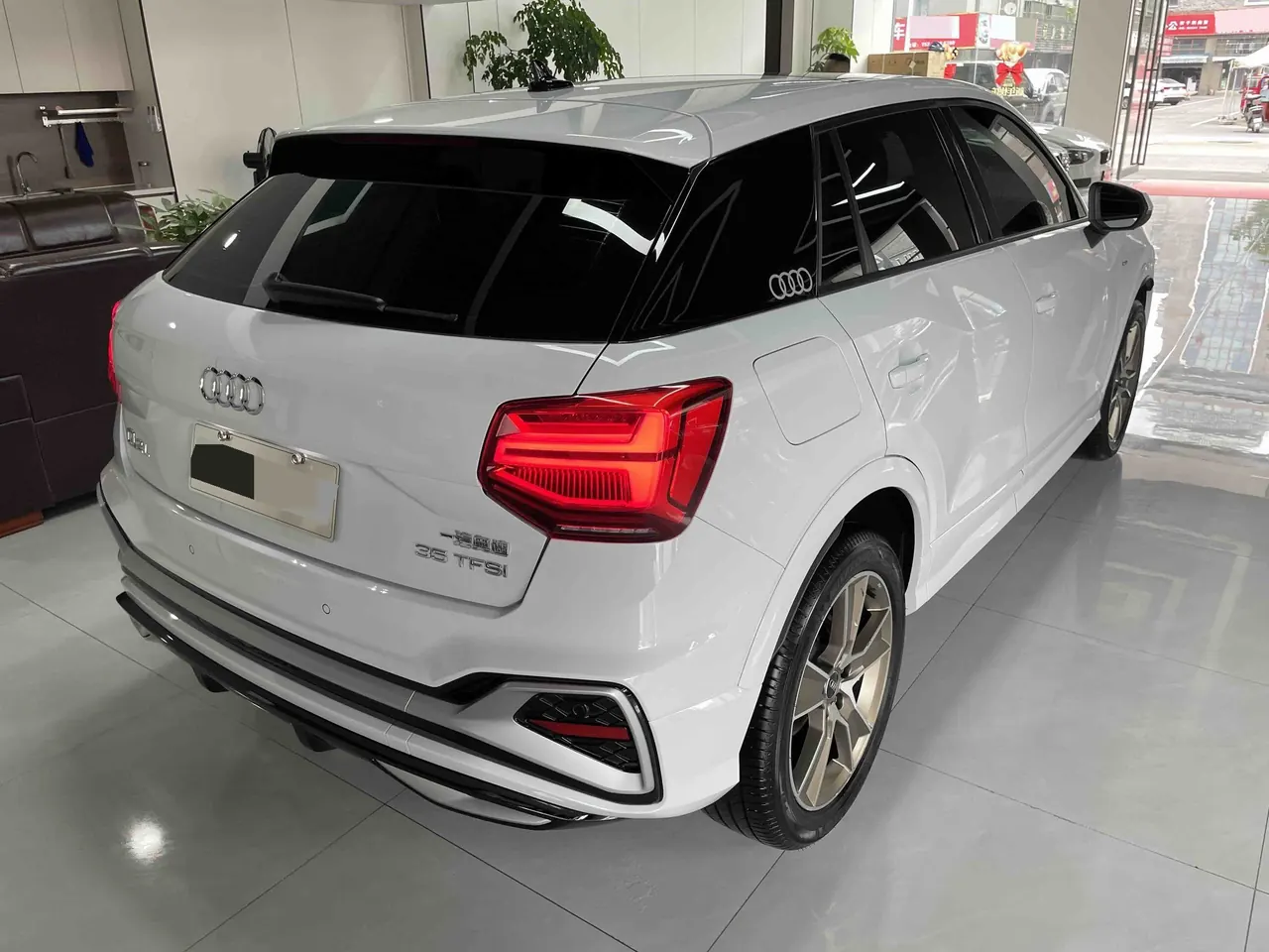 Audi 2022 Q2L 1.4TFSI 35TFSI Fashion Dynamic Automatic 5