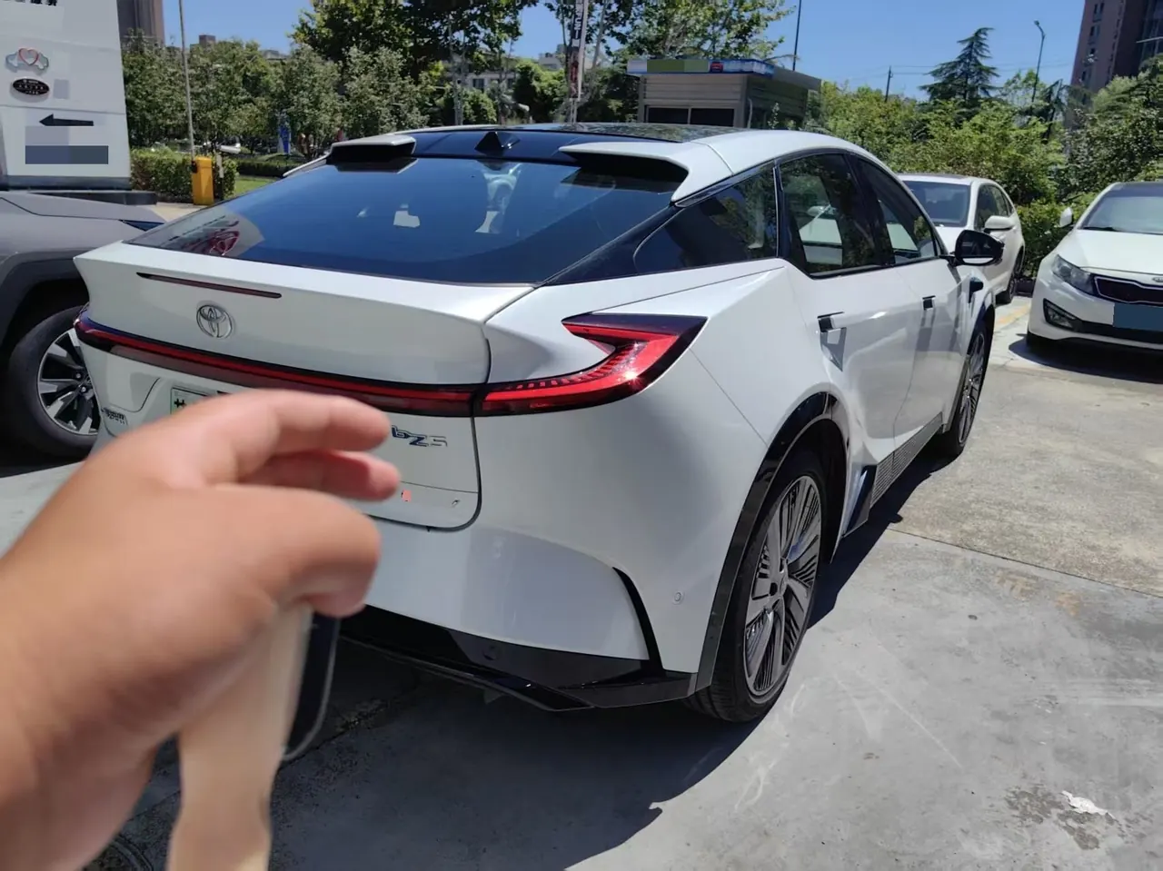 Toyota 2025 bZ 5 550 PRO Zhixing Edition Automatic Gear 7