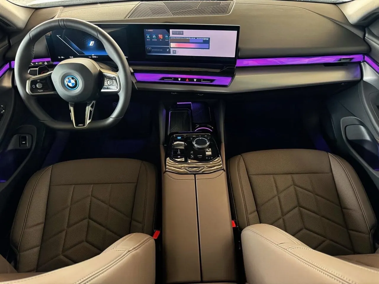 BMW 2025 i5 eDrive 35L M sports suit automatic gear 9