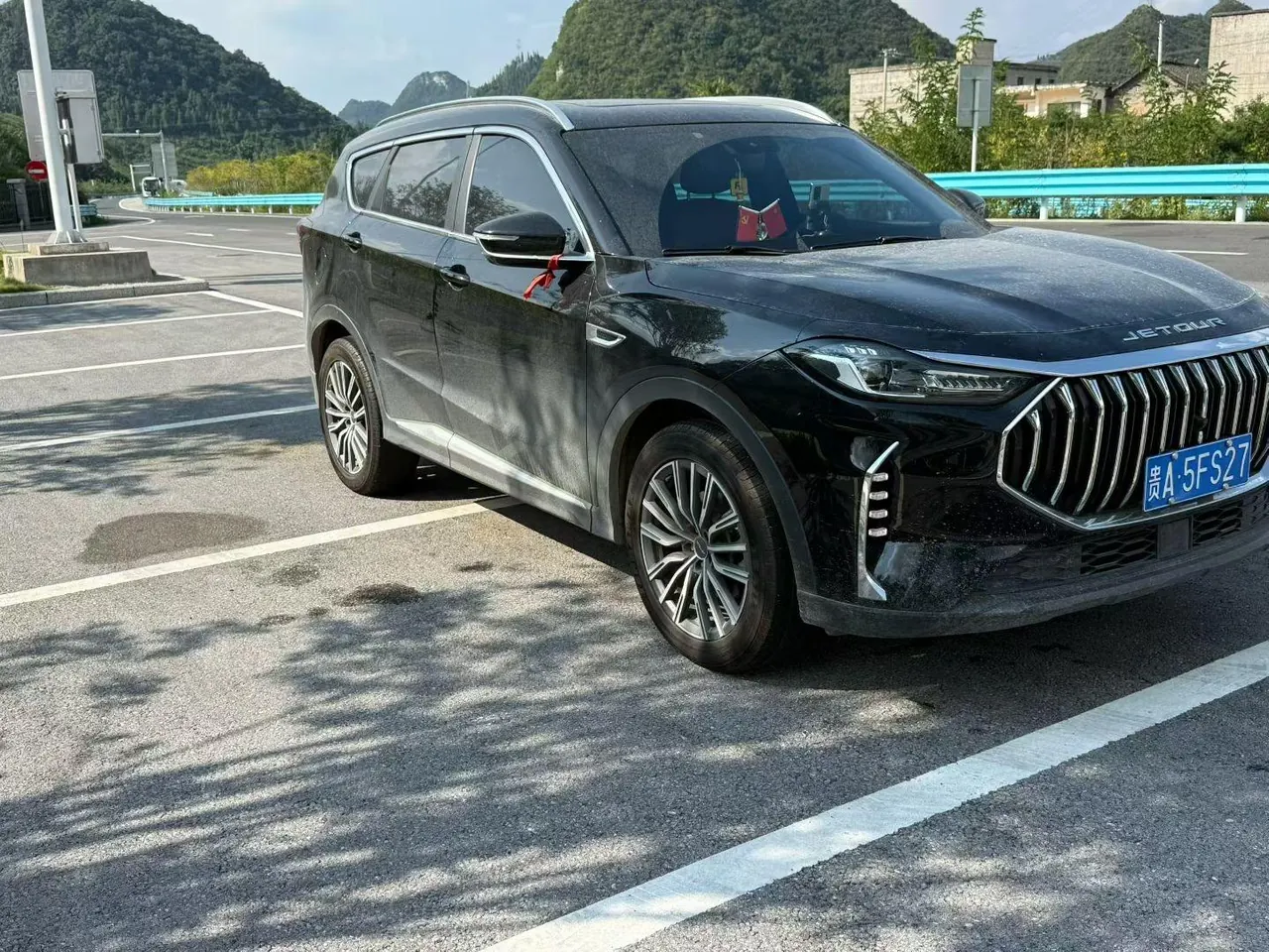 Jetour 2025 X70 PLUS 1.5T Champion Edition PRO7 Automatic Gear 3