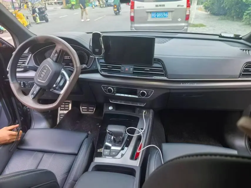 Audi 2025 Q5L 2.0TFSI 40TFSI luxury dynamic automatic 4